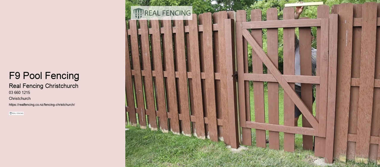 commercial fence contractor