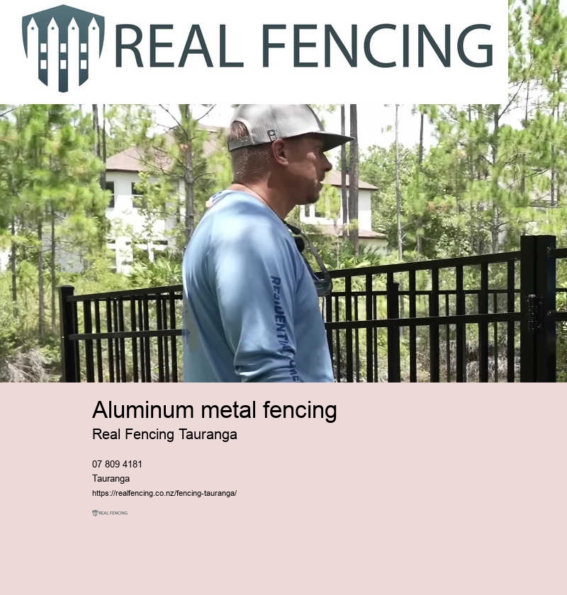 Commercial fence contractor