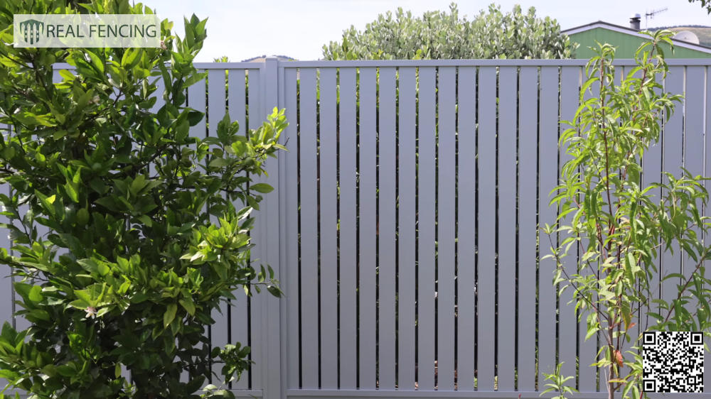 commercial fencing wellington